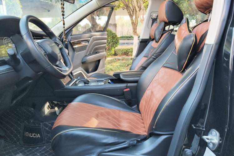 Used Venucia Star 2020 260T Automatic 48V Mild Hybrid Turbocharged Star Edition Left Front Seat