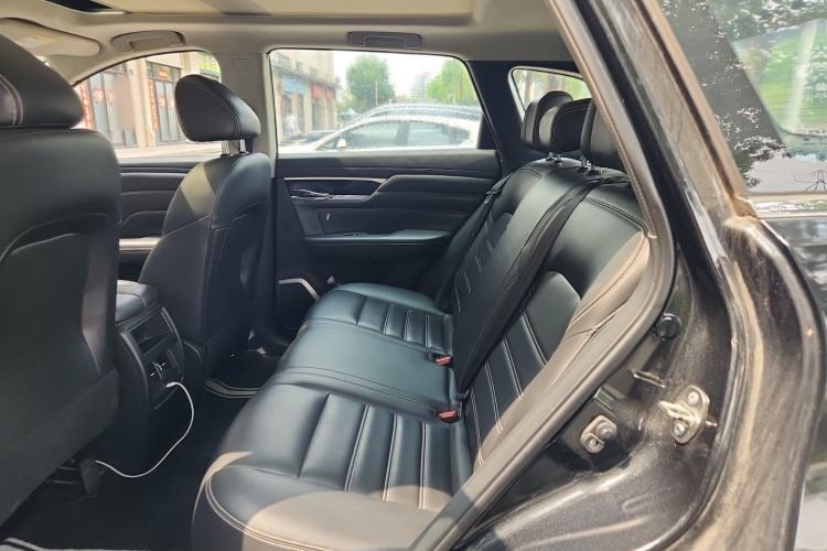 Used Venucia Star 2020 260T Automatic XingShang Edition Left Rear Seat