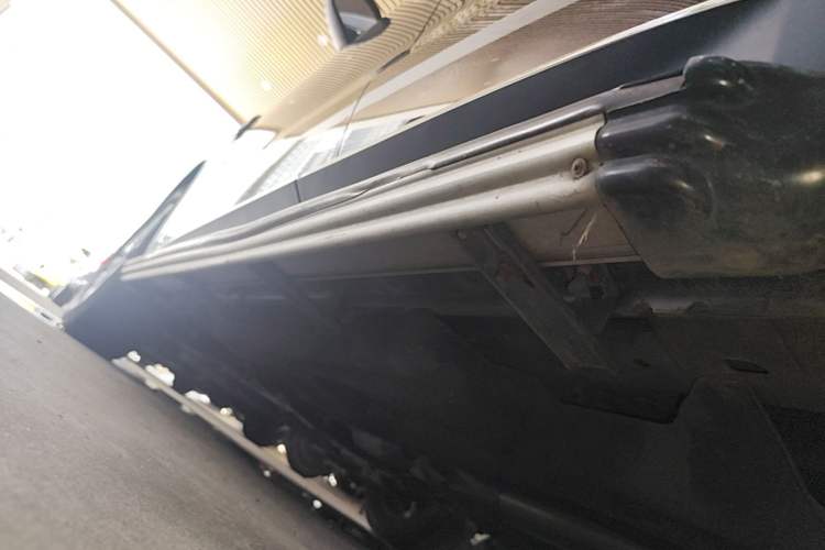 Used Venucia Star 2020 260T Automatic 48V Mild Hybrid Turbocharged Star Edition Left Side Sill