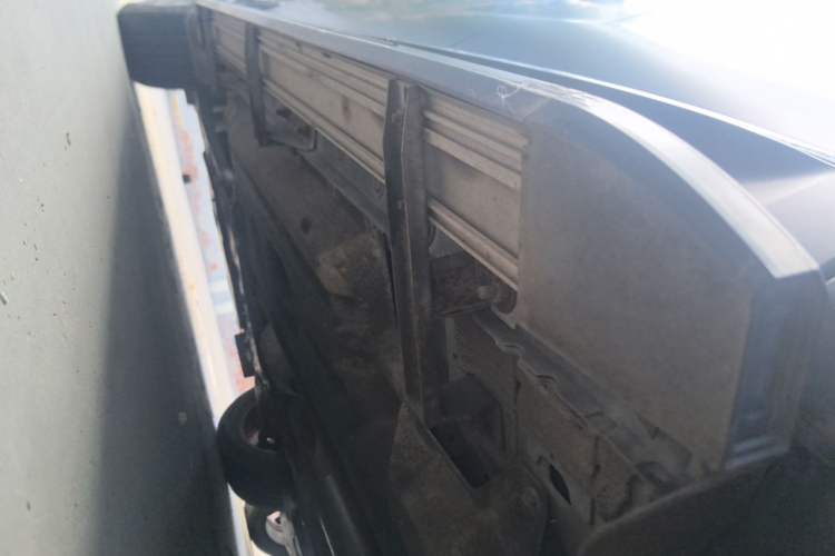 Used Venucia Star 2020 260T Automatic 48V Mild Hybrid Turbocharged Starry Edition Left Side Sill