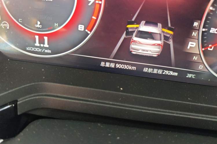 Used Venucia Star 2020 260T Automatic 48V Mild Hybrid Turbocharged Star Edition Odometer Close Up