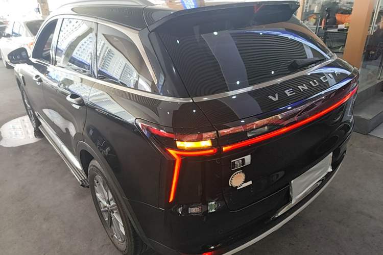 Used Venucia Star 2020 260T Automatic 48V Mild Hybrid Turbocharged Star Edition Rear Left 45 Deg