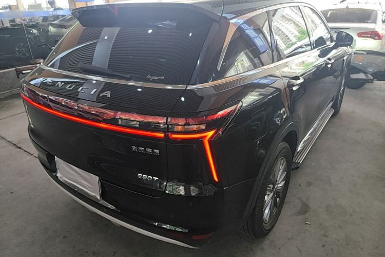 Used Venucia Star 2020 260T Automatic 48V Mild Hybrid Turbocharged Star Edition Rear Right 45 Deg