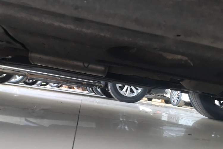 Used Venucia Star 2020 260T Automatic 48V Mild Hybrid Turbocharged Star Edition Right Side Sill