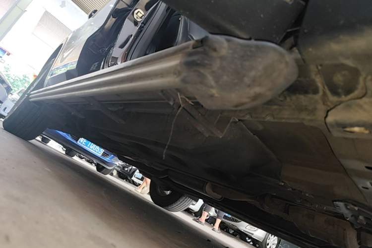 Used Venucia Star 2020 260T Automatic 48V Mild Hybrid Turbocharged Star Edition Right Side Sill