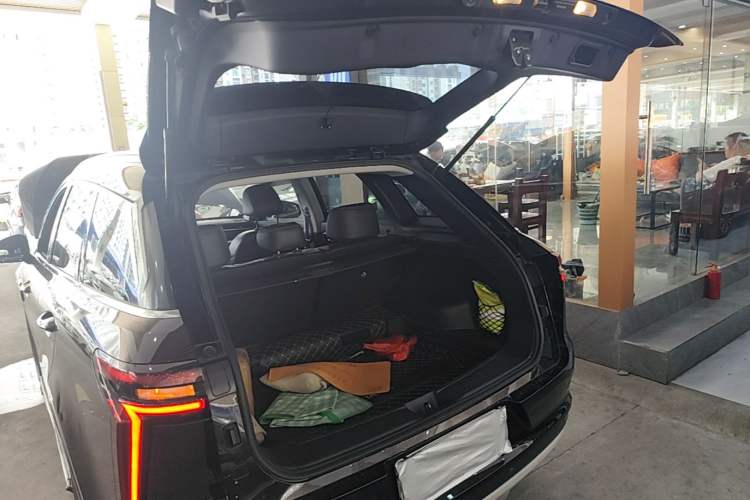 Used Venucia Star 2020 260T Automatic 48V Mild Hybrid Turbocharged Star Edition Trunk