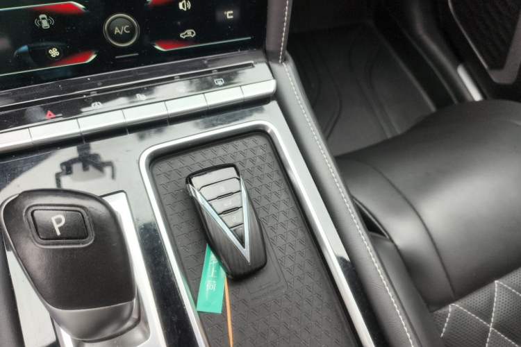 Used Venucia Star 2020 260T Automatic 48V Mild Hybrid Turbocharged Starry Edition Vehicle Key
