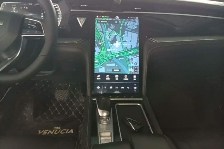 Used Venucia Star 2020 260T Automatic 48V Mild Hybrid Turbocharged Starry Edition Audio And AC Panel