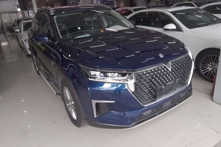 Used Venucia Star 2020 260T Automatic 48V Mild Hybrid Turbocharged Star Edition Exterior 2