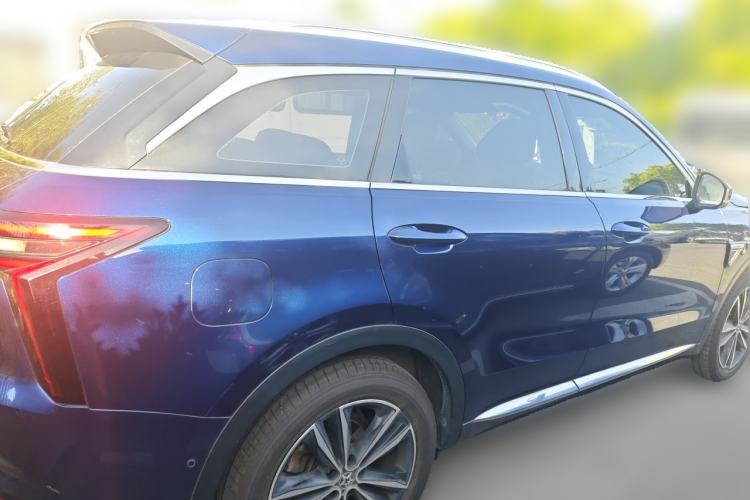 Used Venucia Star 2020 260T Automatic 48V Mild Hybrid Turbocharged Starry Edition Exterior 5