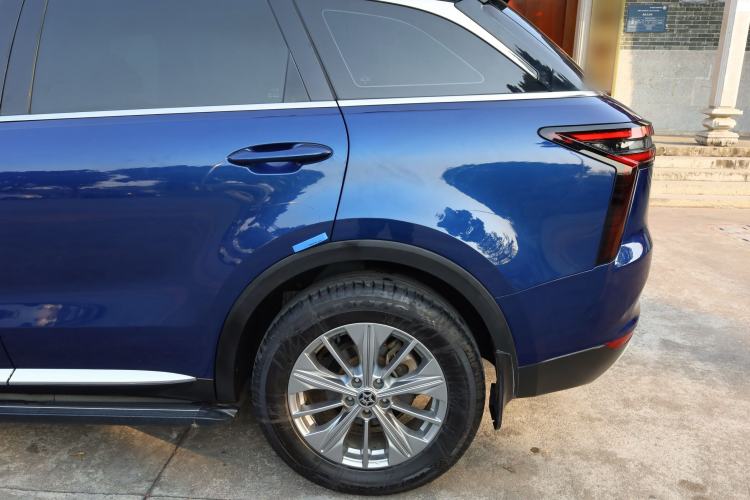 Used Venucia Star 2020 260T Automatic 48V Mild Hybrid Turbocharged Star Edition Exterior 6