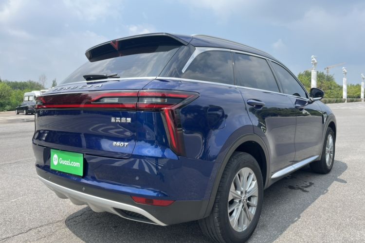 Used Venucia Star 2020 260T Automatic 48V Mild Hybrid Turbocharged Star Edition Exterior 6