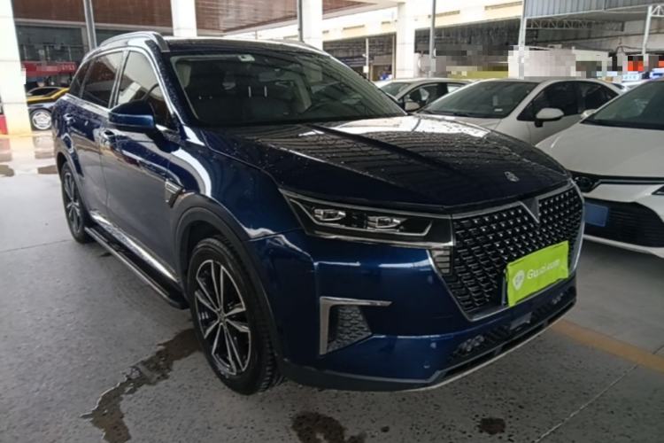 Used Venucia Star 2020 260T Automatic 48V Mild Hybrid Turbocharged Starry Edition Front Right 45 Deg