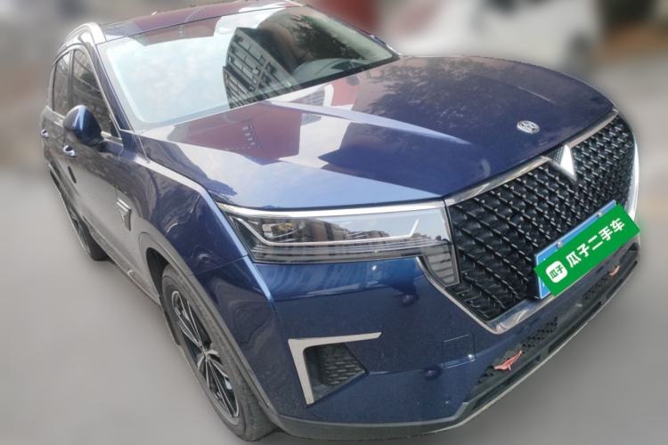 Used Venucia Star 2020 260T Automatic 48V Mild Hybrid Turbocharged Starry Edition Front Right 45 Deg