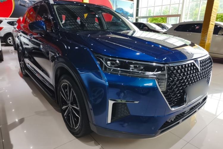 Used Venucia Star 2020 260T Automatic 48V Mild Hybrid Turbocharged Starry Edition Front Right 45 Deg