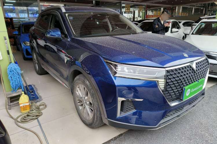 Used Venucia Star 2020 260T Automatic 48V Mild Hybrid Turbocharged Star Edition Front Right 45 Deg