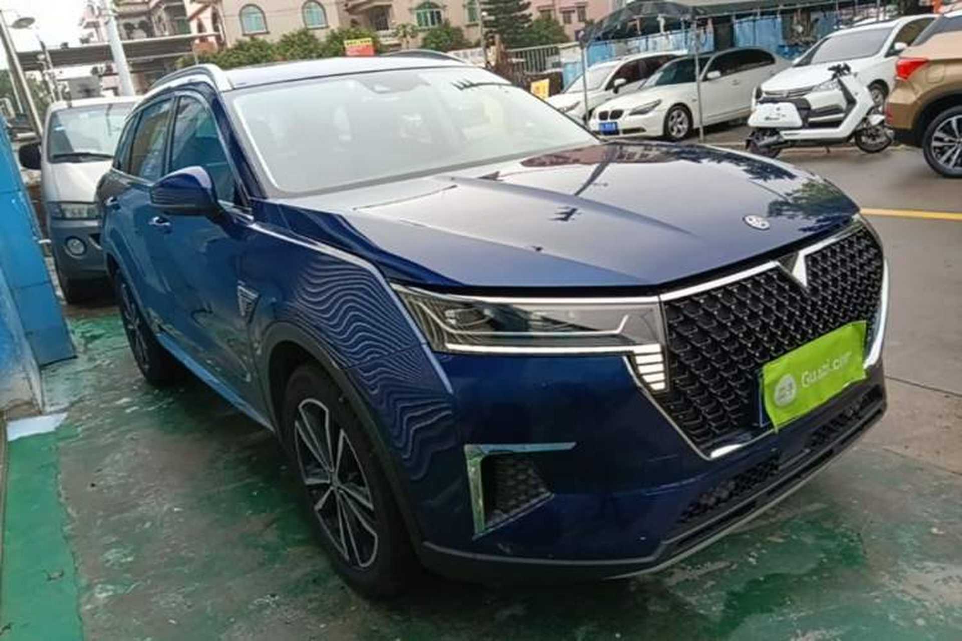 Used Venucia Star 2020 260T Automatic 48V Mild Hybrid Turbocharged Starry Edition Front Right 45 Deg