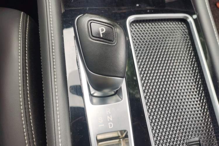 Used Venucia Star 2020 260T Automatic XingShang Edition Gear Lever