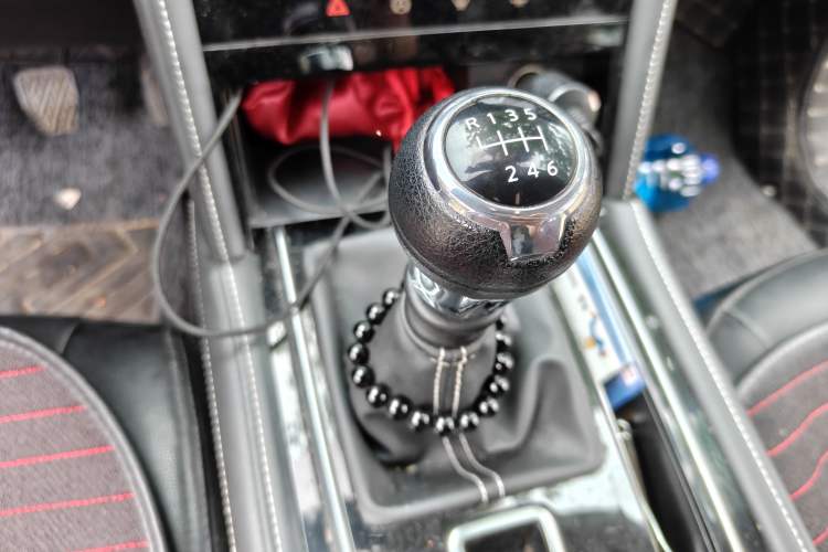 Used Venucia Star 2020 260T Manual Starjoy Edition Gear Lever