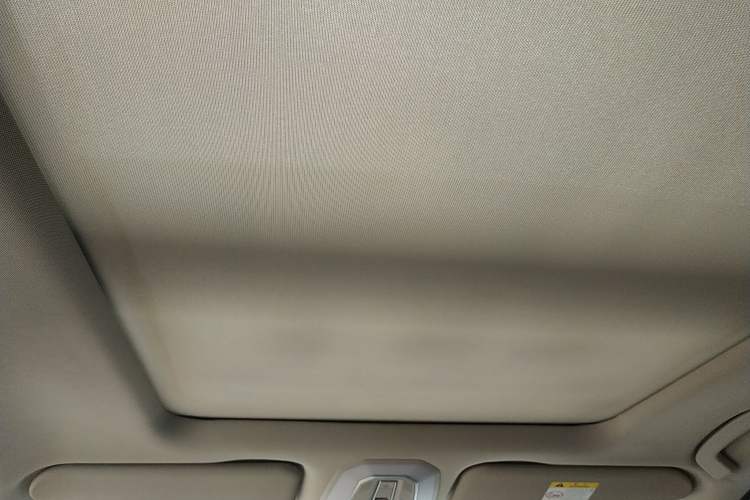 Used Venucia Star 2020 260T Automatic 48V Mild Hybrid Turbocharged Star Edition Headliner