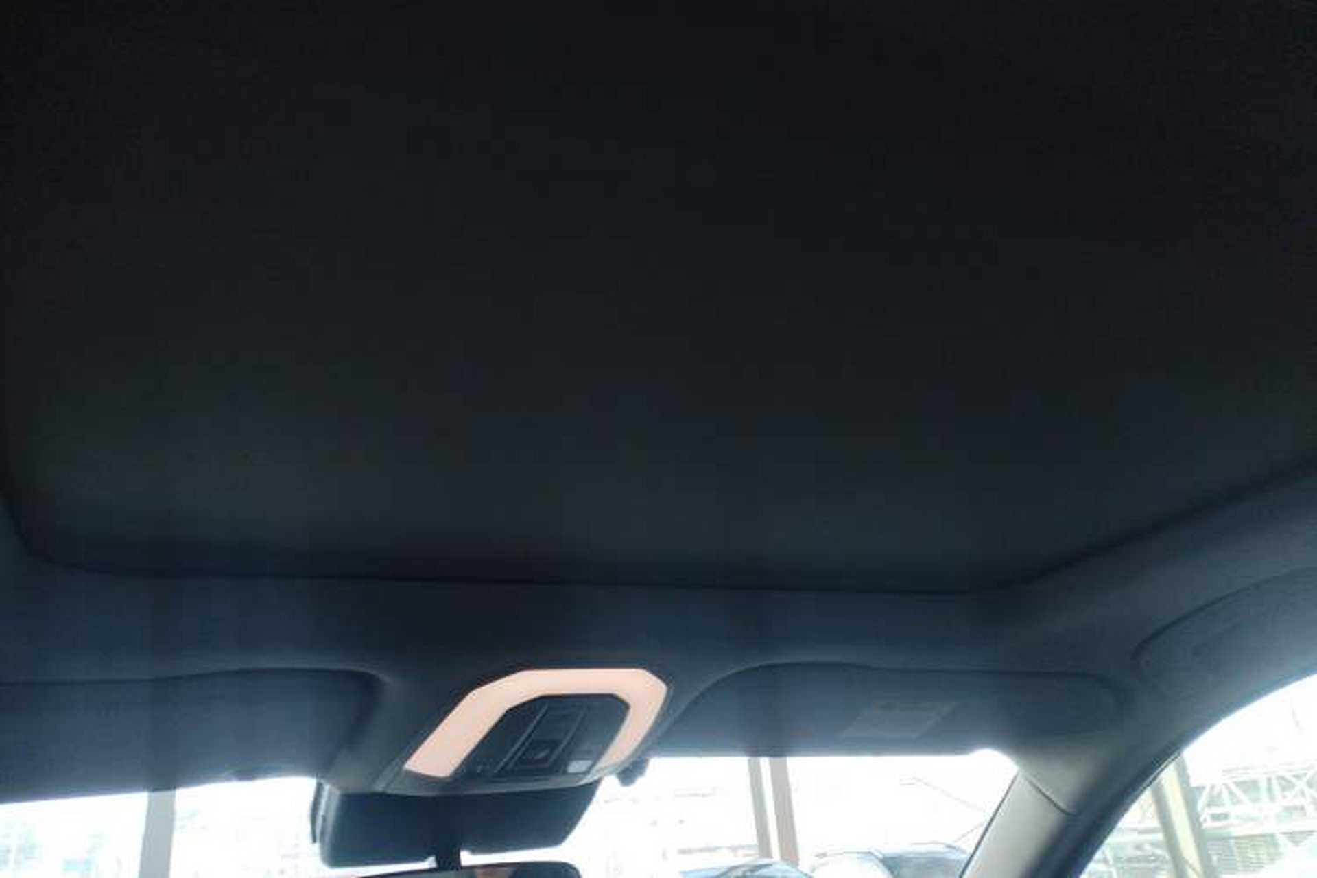 Used Venucia Star 2020 260T Automatic 48V Mild Hybrid Turbocharged Starry Edition Headliner