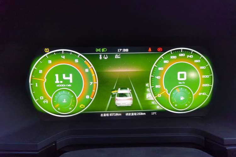 Used Venucia Star 2020 260T Automatic 48V Mild Hybrid Turbocharged Star Edition Instrument Cluster