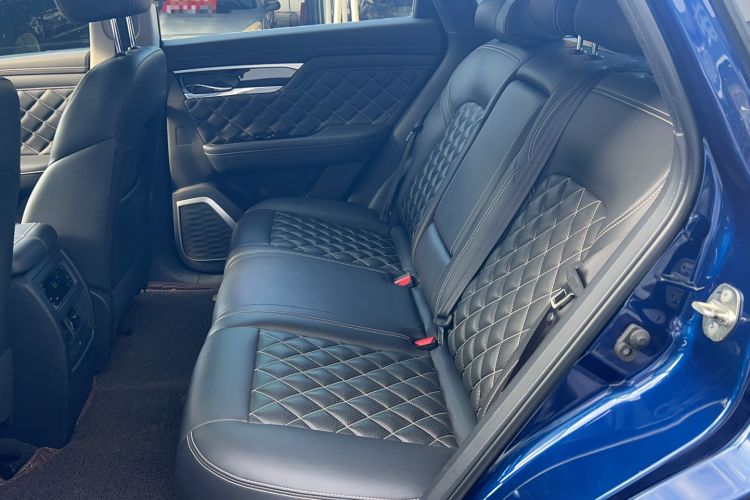 Used Venucia Star 2020 260T Automatic 48V Mild Hybrid Turbocharged Starry Edition Interior 2