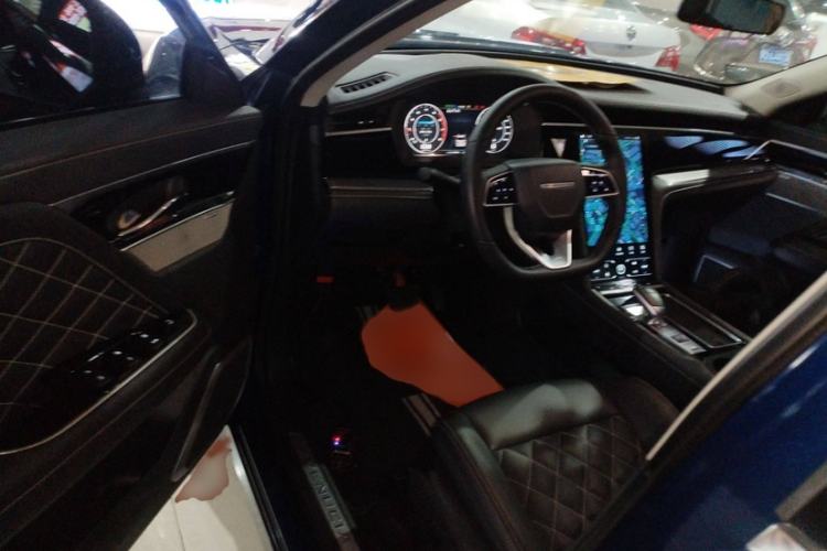 Used Venucia Star 2020 260T Automatic 48V Mild Hybrid Turbocharged Starry Edition Interior 2
