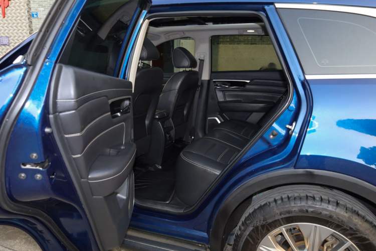Used Venucia Star 2020 260T Automatic 48V Mild Hybrid Turbocharged Star Edition Interior 3