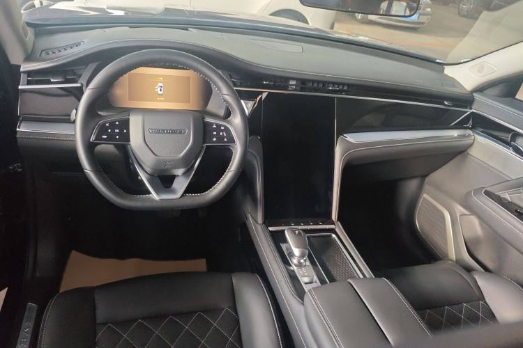 Used Venucia Star 2020 260T Automatic 48V Mild Hybrid Turbocharged Starry Edition Interior 3