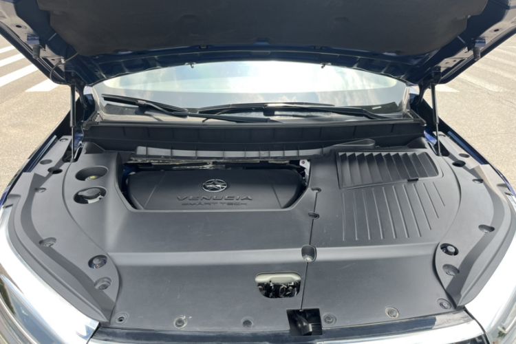 Used Venucia Star 2020 260T Automatic 48V Mild Hybrid Turbocharged Star Edition Interior 5