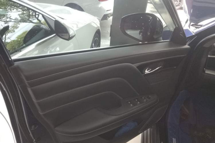 Used Venucia Star 2020 260T Automatic 48V Mild Hybrid Turbocharged Star Edition Interior 7