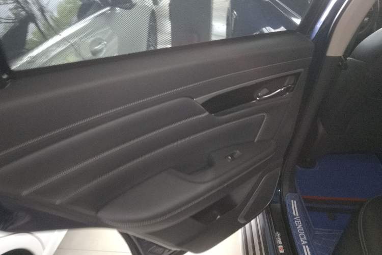 Used Venucia Star 2020 260T Automatic 48V Mild Hybrid Turbocharged Star Edition Interior 8