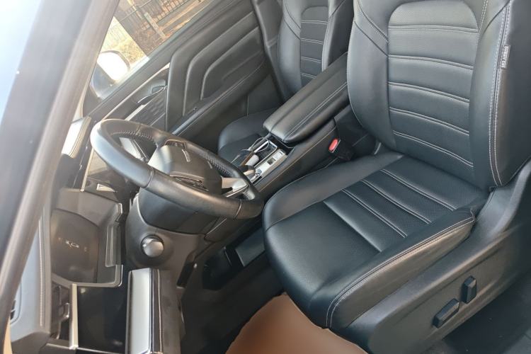 Used Venucia Star 2020 260T Automatic 48V Mild Hybrid Turbocharged Star Edition Left Front Seat