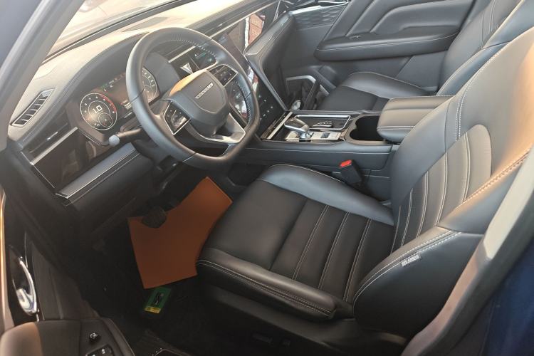 Used Venucia Star 2020 260T Automatic 48V Mild Hybrid Turbocharged Star Edition Left Front Seat