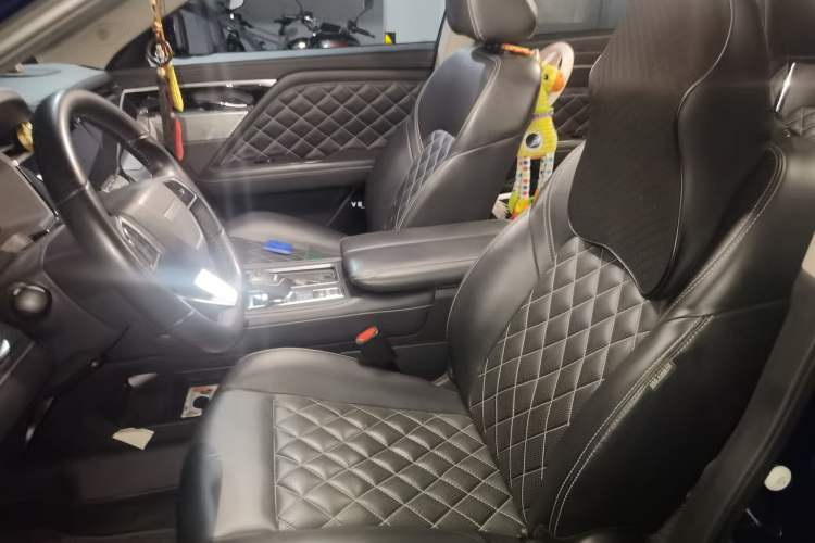 Used Venucia Star 2020 260T Automatic 48V Mild Hybrid Turbocharged Starry Edition Left Front Seat
