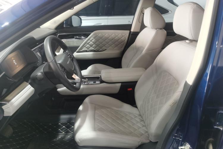 Used Venucia Star 2020 260T Automatic 48V Mild Hybrid Turbocharged Starry Edition Left Front Seat