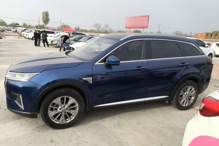 Used Venucia Star 2020 260T Automatic 48V Mild Hybrid Turbocharged Star Edition Left Side