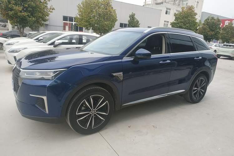 Used Venucia Star 2020 260T Automatic 48V Mild Hybrid Turbocharged Starry Edition Left Side