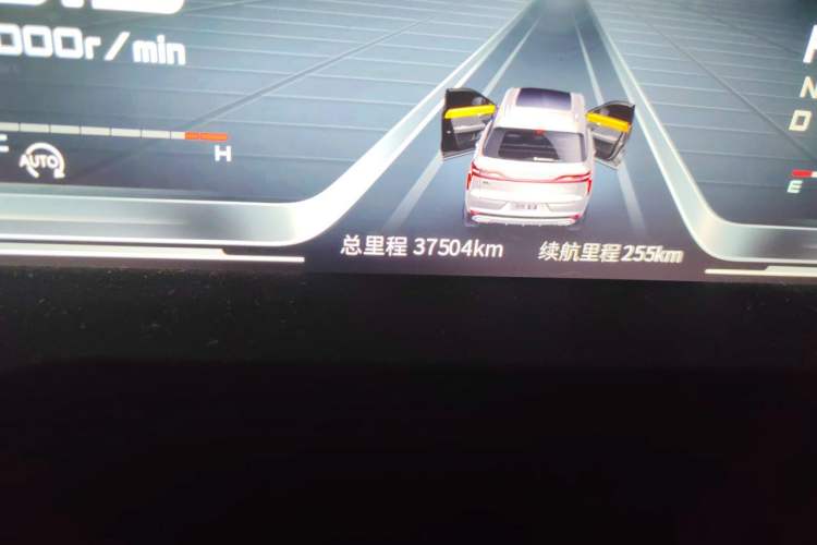 Used Venucia Star 2020 260T Automatic 48V Mild Hybrid Turbocharged Starry Edition Odometer Close Up