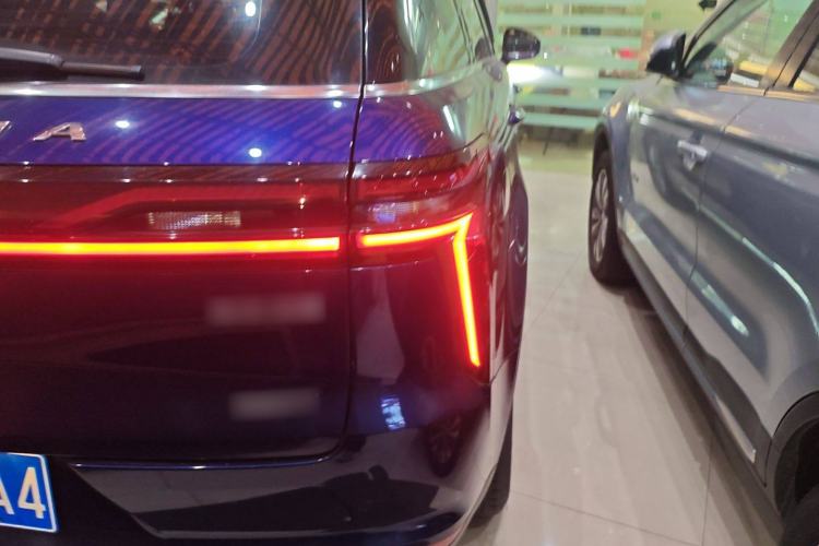 Used Venucia Star 2020 260T Automatic 48V Mild Hybrid Turbocharged Star Edition Right Rear Taillight