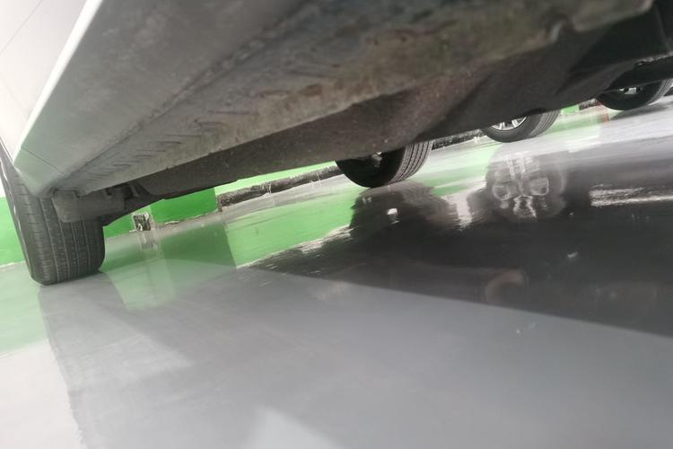 Used Venucia Star 2020 260T Automatic 48V Mild Hybrid Turbocharged Starry Edition Right Side Sill