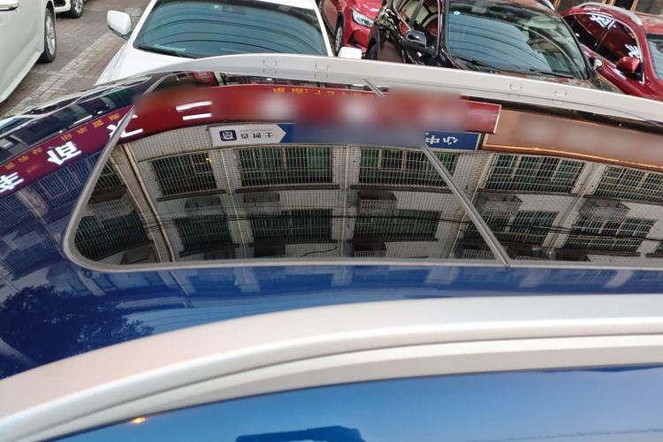Used Venucia Star 2020 260T Automatic 48V Mild Hybrid Turbocharged Star Edition Roof