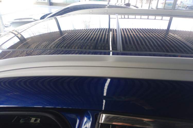 Used Venucia Star 2020 260T Automatic 48V Mild Hybrid Turbocharged Starry Edition Roof
