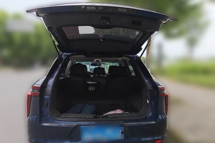Used Venucia Star 2020 260T Manual Starjoy Edition Trunk