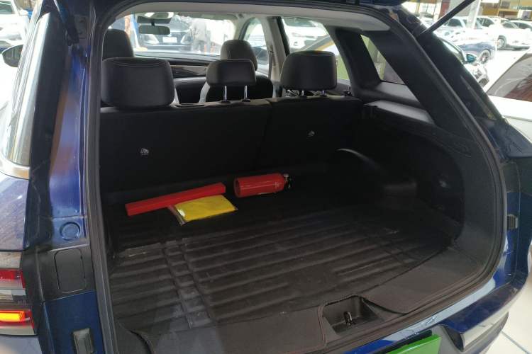 Used Venucia Star 2020 260T Automatic 48V Mild Hybrid Turbocharged Star Edition Trunk