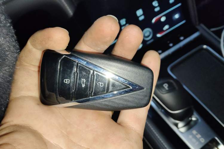 Used Venucia Star 2020 260T Automatic 48V Mild Hybrid Turbocharged Starry Edition Vehicle Key