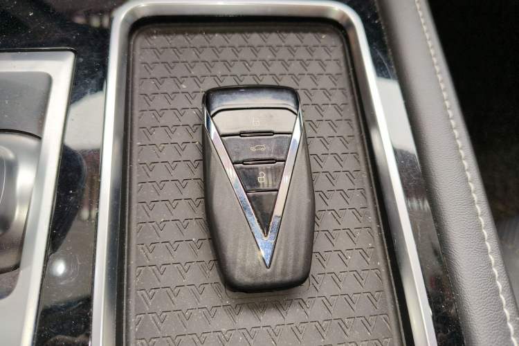 Used Venucia Star 2020 260T Automatic 48V Mild Hybrid Turbocharged Star Edition Vehicle Key