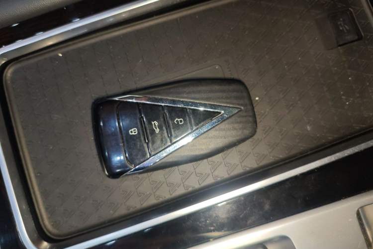 Used Venucia Star 2020 260T Automatic 48V Mild Hybrid Turbocharged Star Edition Vehicle Key