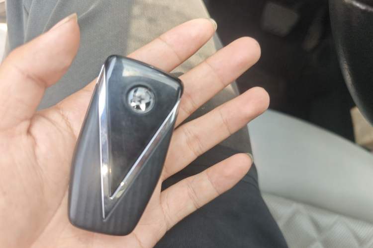 Used Venucia Star 2020 260T Automatic 48V Mild Hybrid Turbocharged Starry Edition Vehicle Key